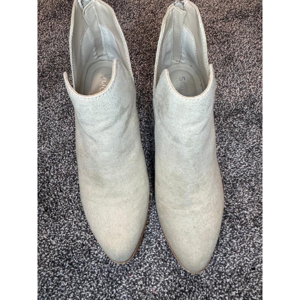 Sonoma Ankle Booties | Size 8W | Beige Suede Zip Back Chunky Heel